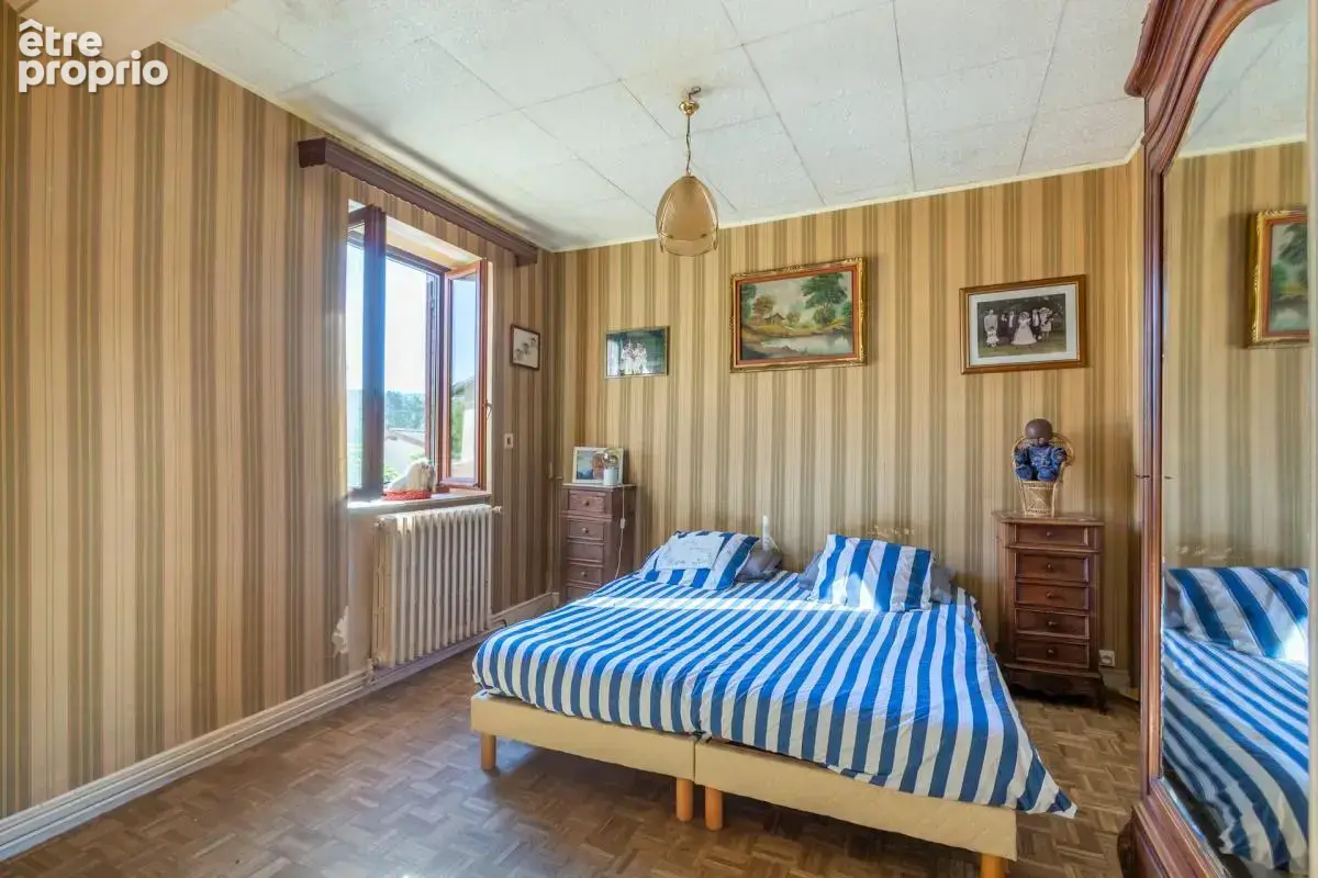 Maison 6 pièces de 163 m² avec piscine à Marcilly-d'Azergues - photo 10