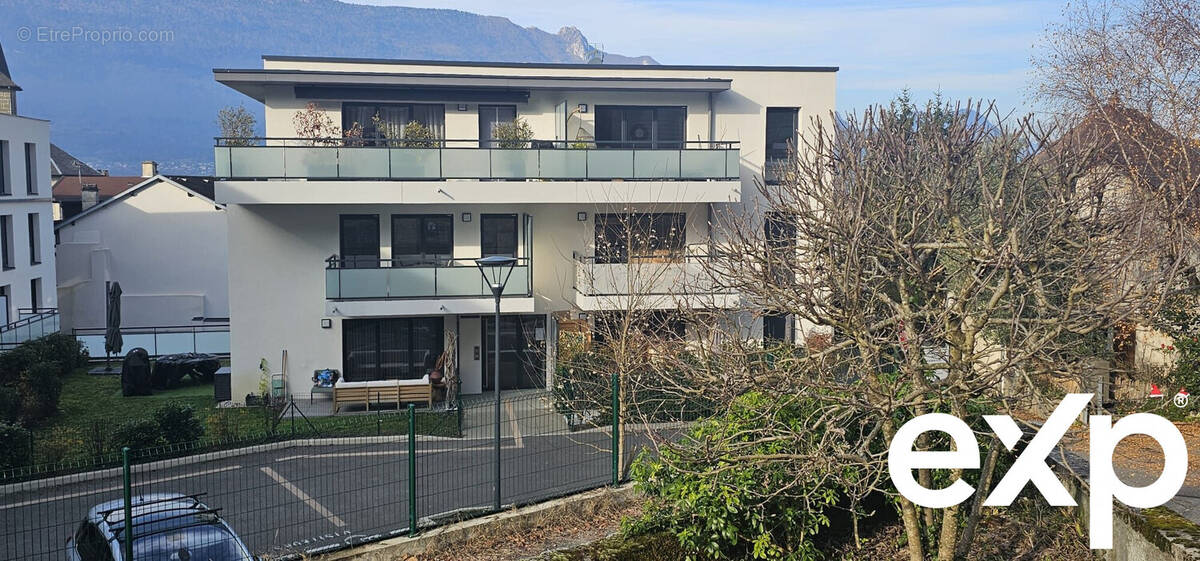 Appartement à VOGLANS