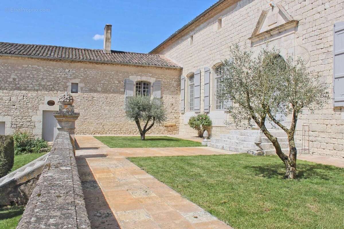 Maison à MONFLANQUIN