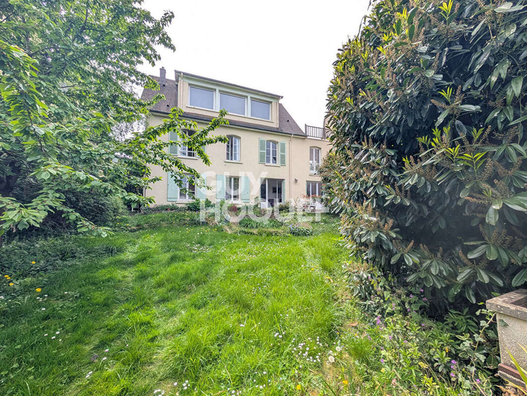 Maison à MARLY-LE-ROI