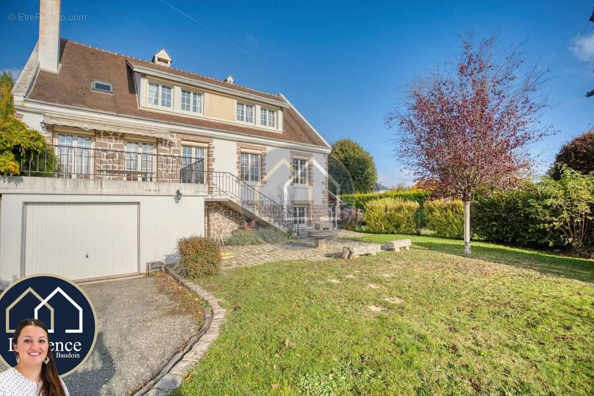 Maison à NOGENT-LE-ROI