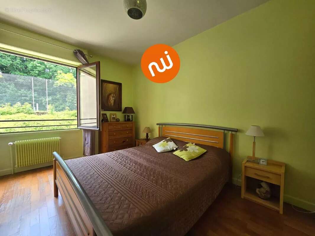 Appartement à CRAPONNE