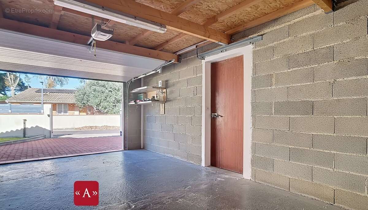 Maison à SAINT-SULPICE