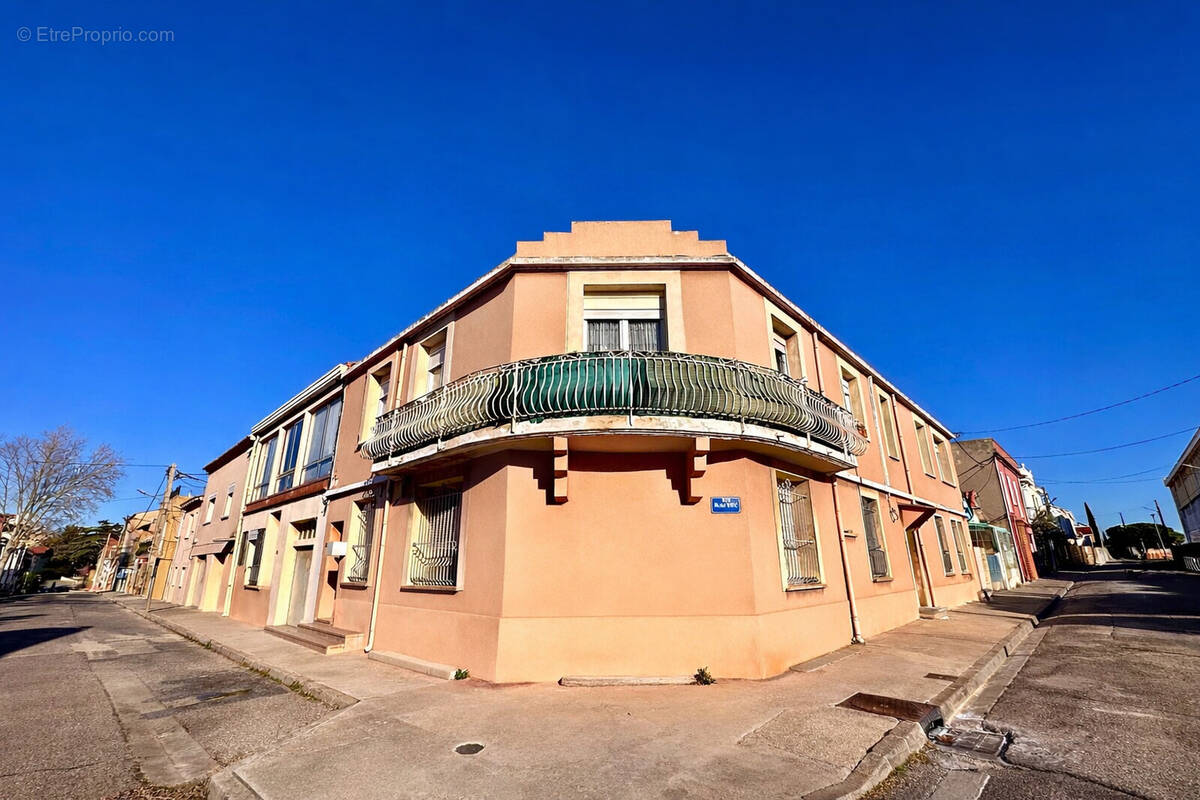 Appartement à PORT-DE-BOUC