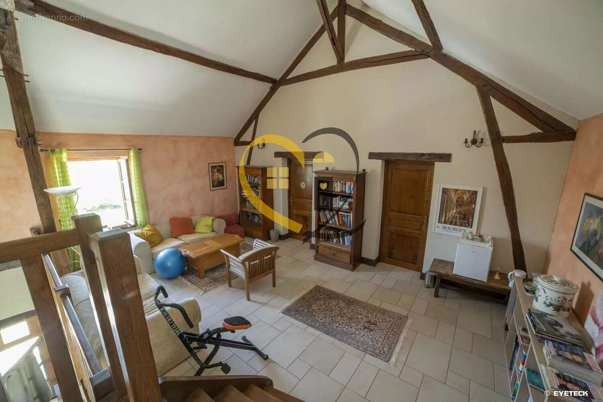 Maison à MENETOU-SALON