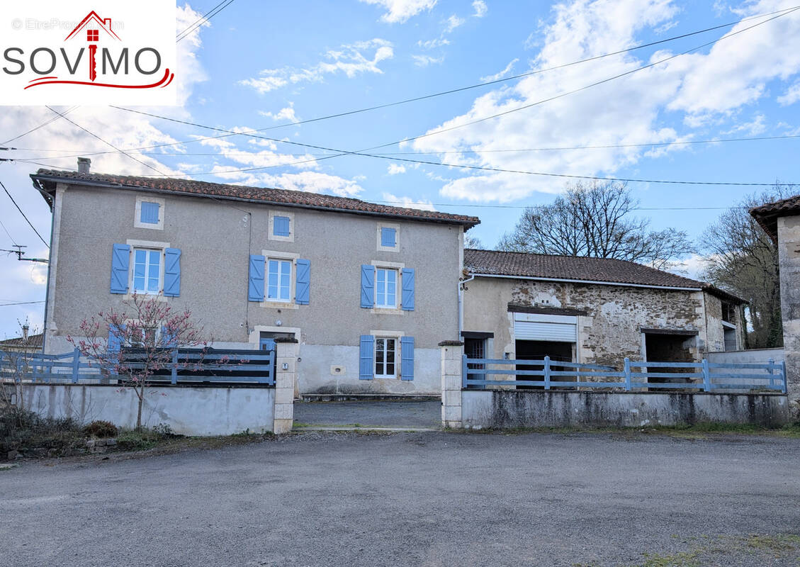 Maison à MAZIERES