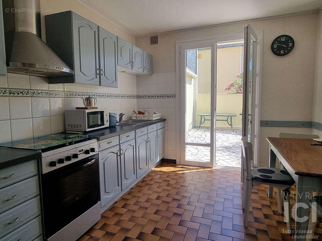 Maison Sautron 4 chambres - 130m² - hyper bourg - photo 4
