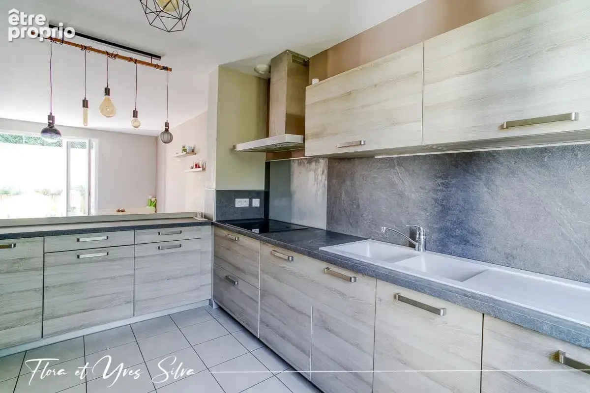 Maison 6 pièces 123 m² à vendre à Chasse-Sur-Rhone (38670) - photo 3