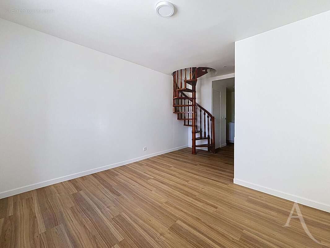 Appartement à MANTES-LA-JOLIE