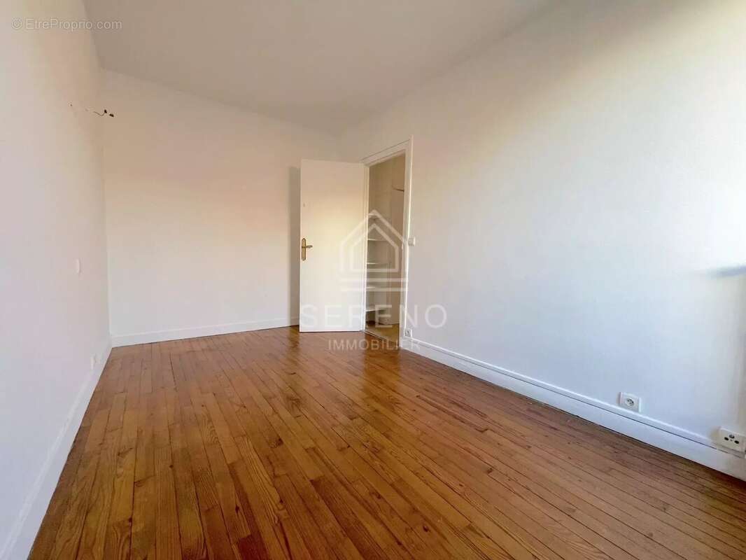 Appartement à ASNIERES-SUR-SEINE