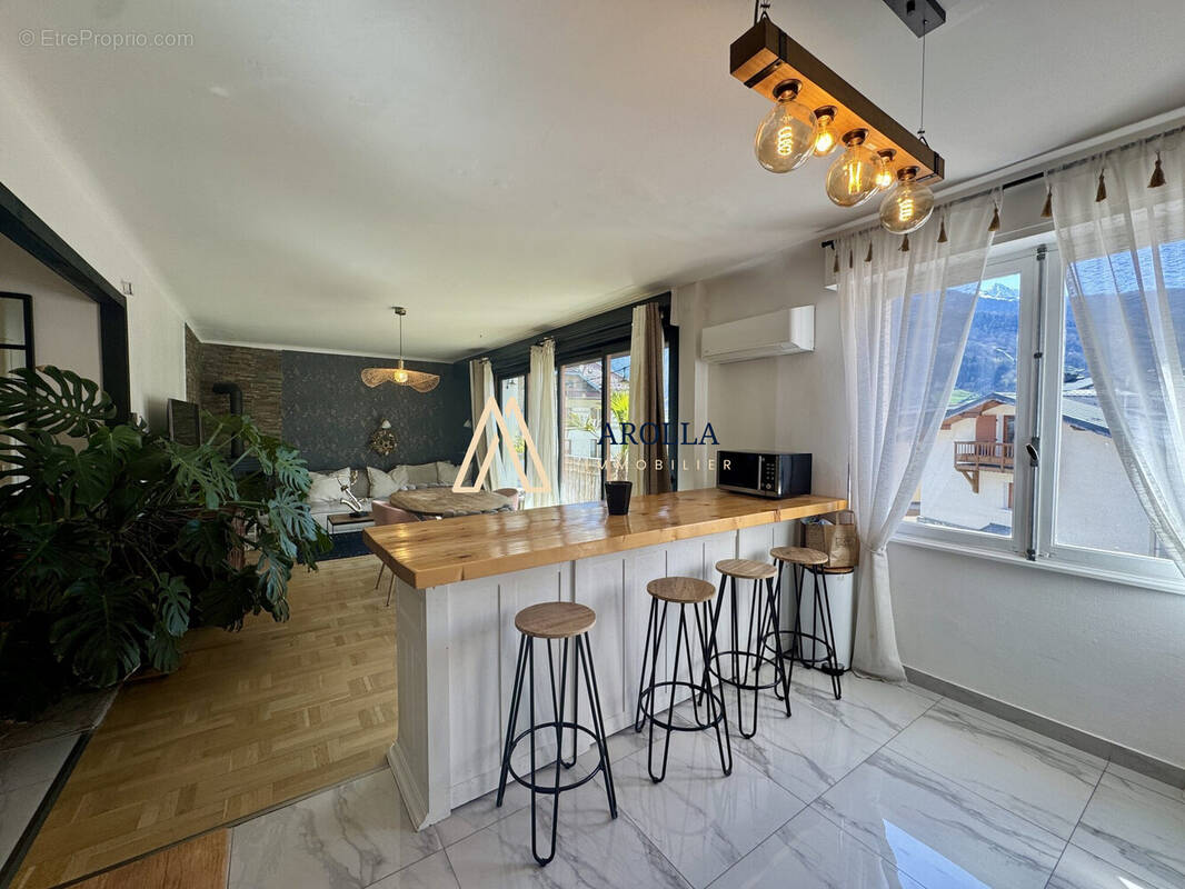 Appartement à BOURG-SAINT-MAURICE