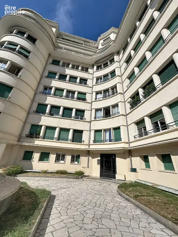 Secteur préfecture 84 m² à réinventer selon vos envies - photo 9