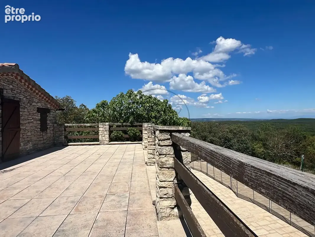 Entre Barjac et Uzès, Superbe maison en pierre avec vue panoramique - photo 4