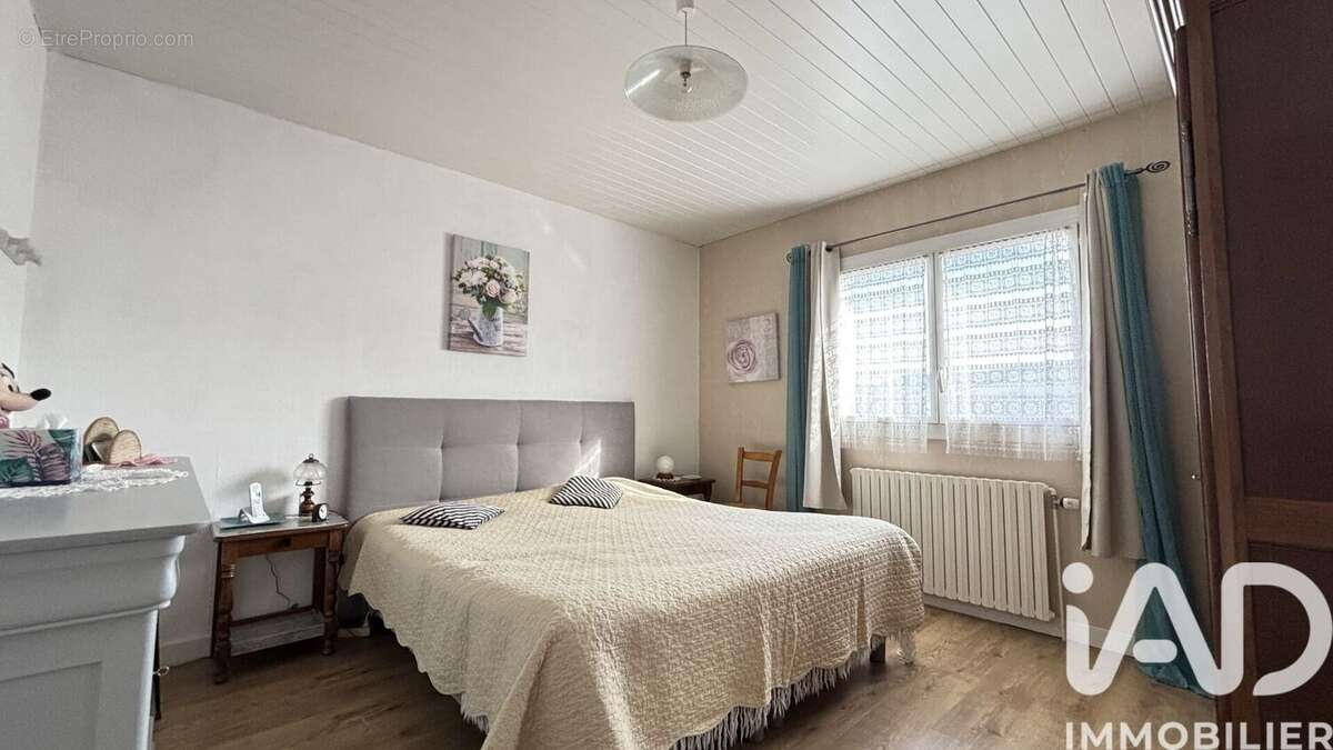 Photo 2 - Maison à BRUSSIEU