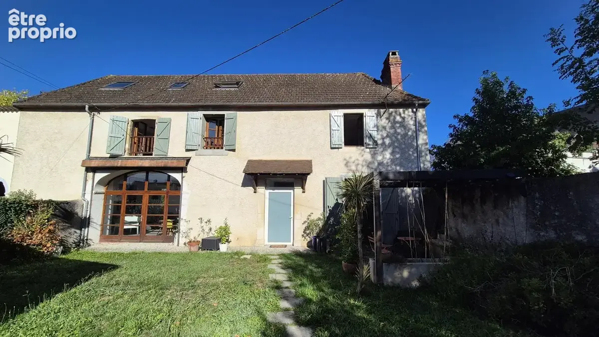 EXCLUSIVITÉ, BORDES, A VENDRE, Maison 6 chambres de 233,25 m² sur une parcelle de 939 m² - photo 17