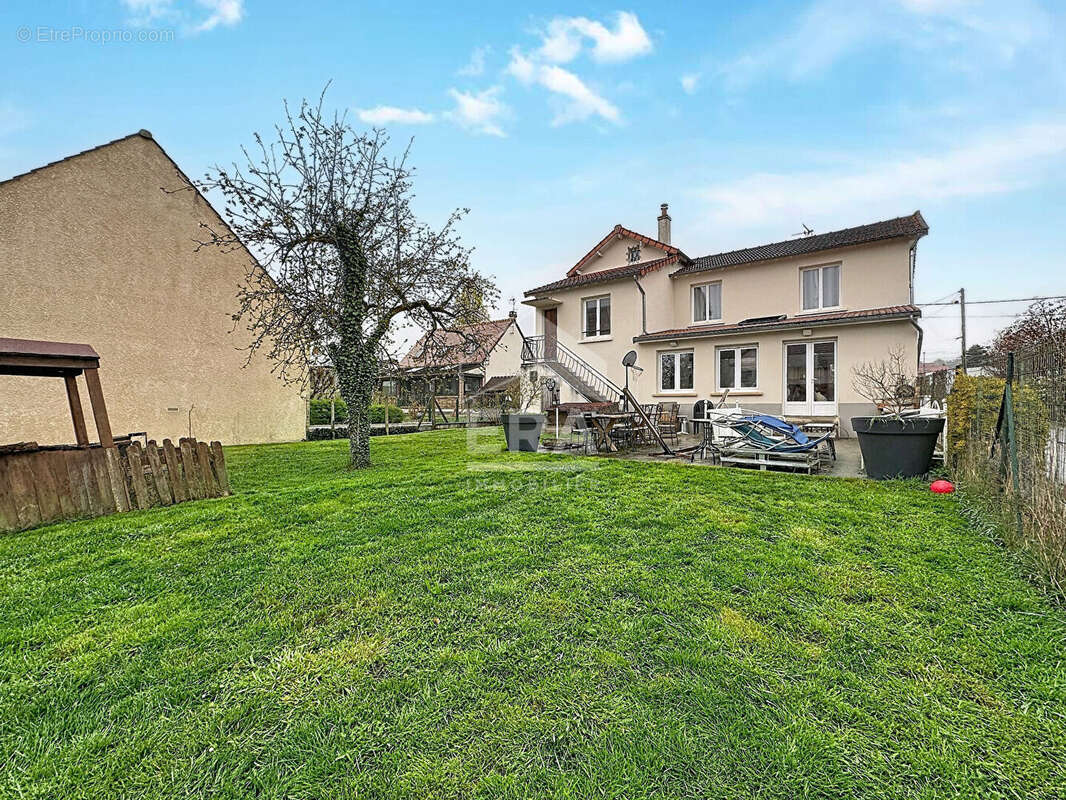 Maison à ETRECHY