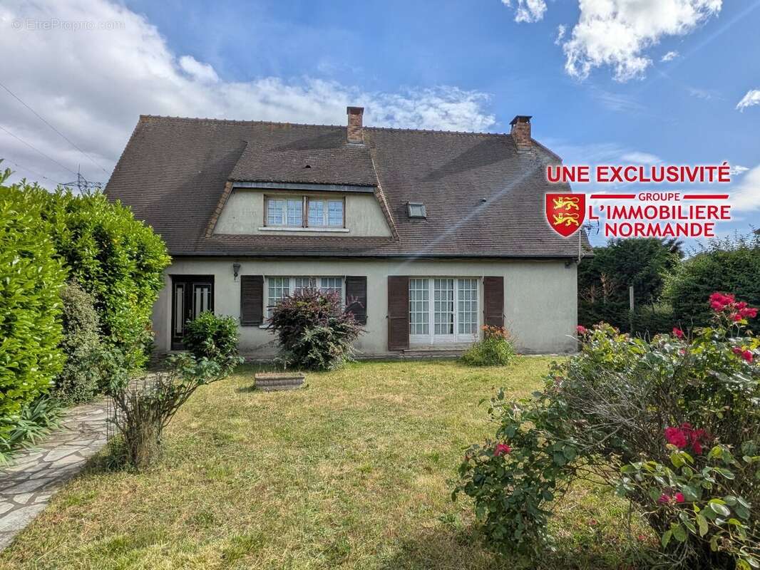 Maison à BENNECOURT
