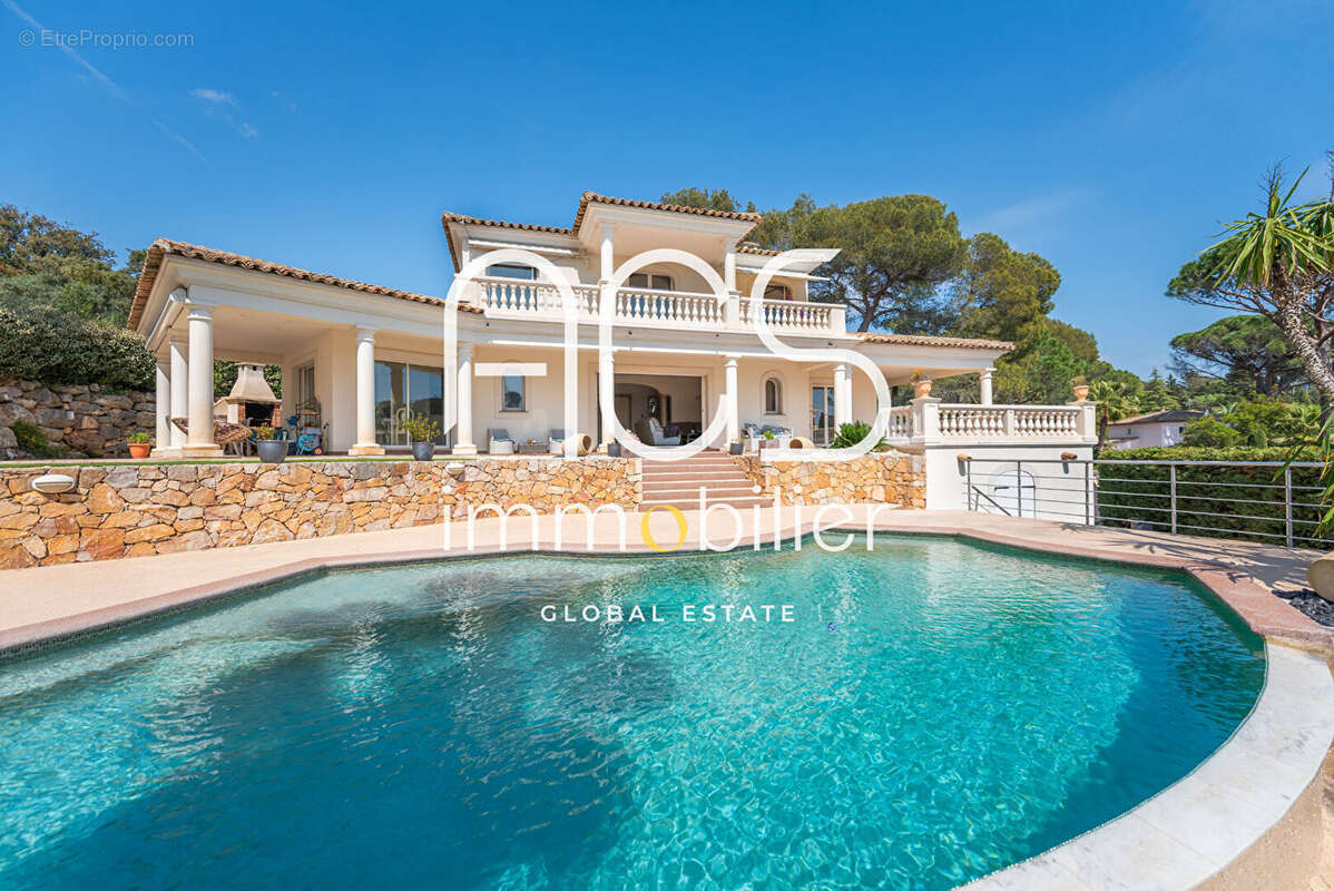 Maison à SAINT-RAPHAEL