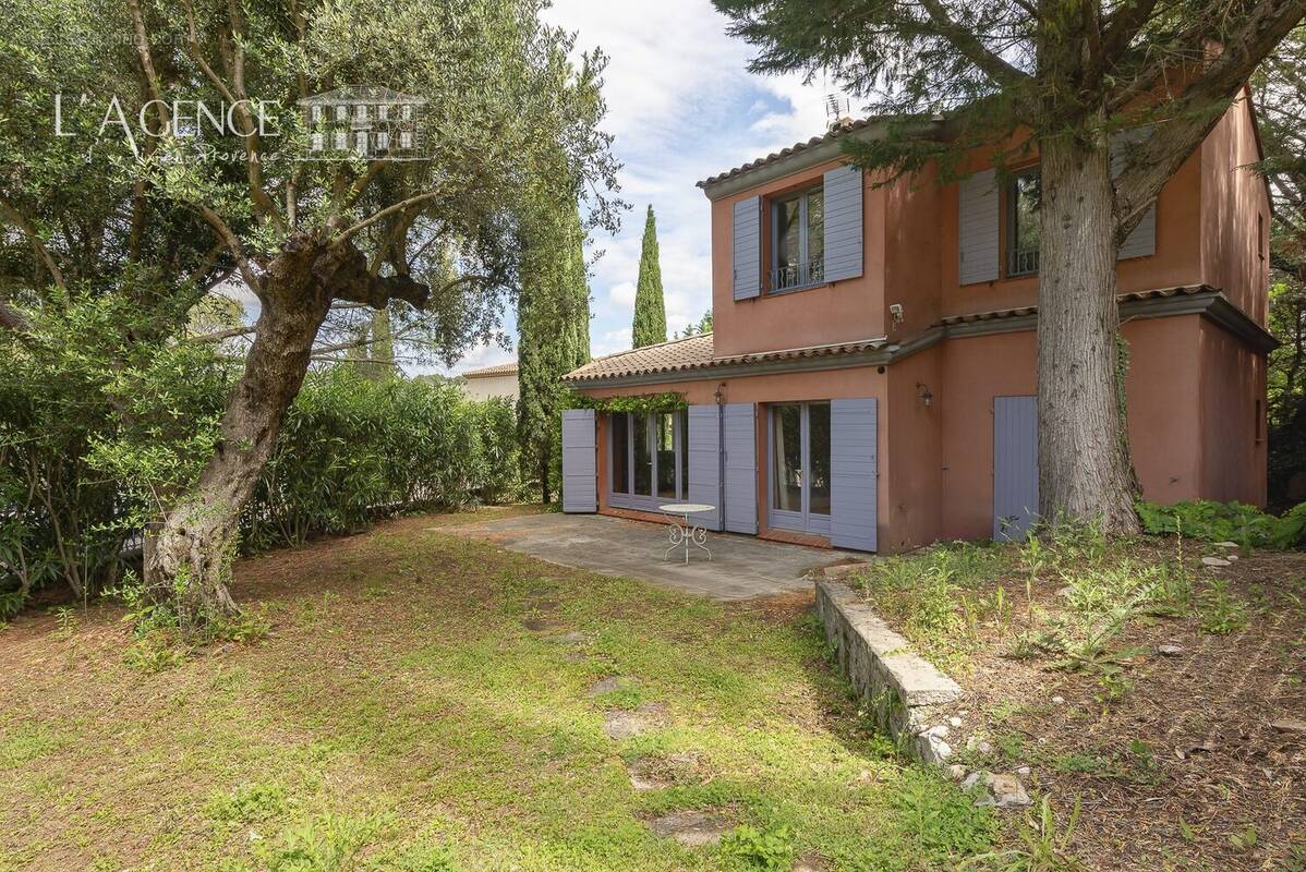Maison à AIX-EN-PROVENCE