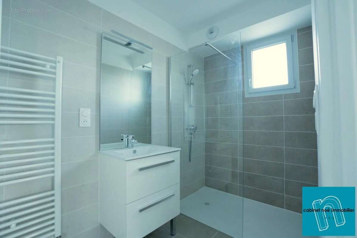 Appartement à SAINT-ANDRE-LES-VERGERS
