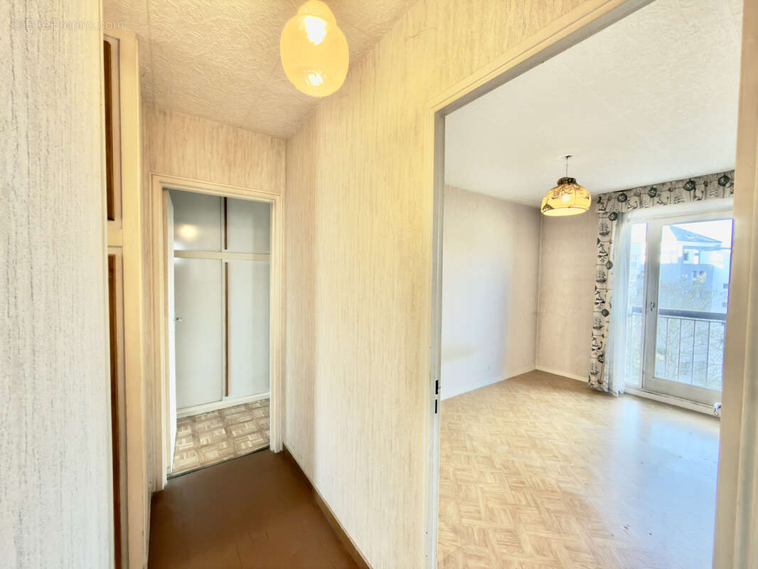 Appartement à MEYTHET