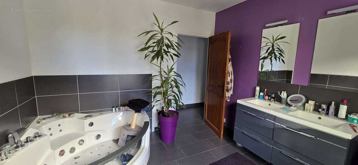 Maison à SAINT-ANDRE-DE-SANGONIS