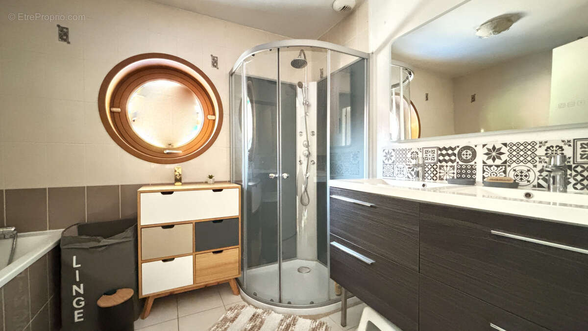 Maison à LA BOISSIERE-DES-LANDES