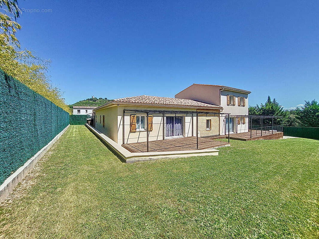 Maison à SAINT-MICHEL-L'OBSERVATOIRE