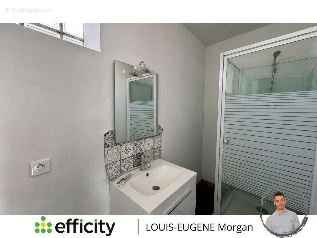 Appartement 553 m² à Poitiers  - photo 12