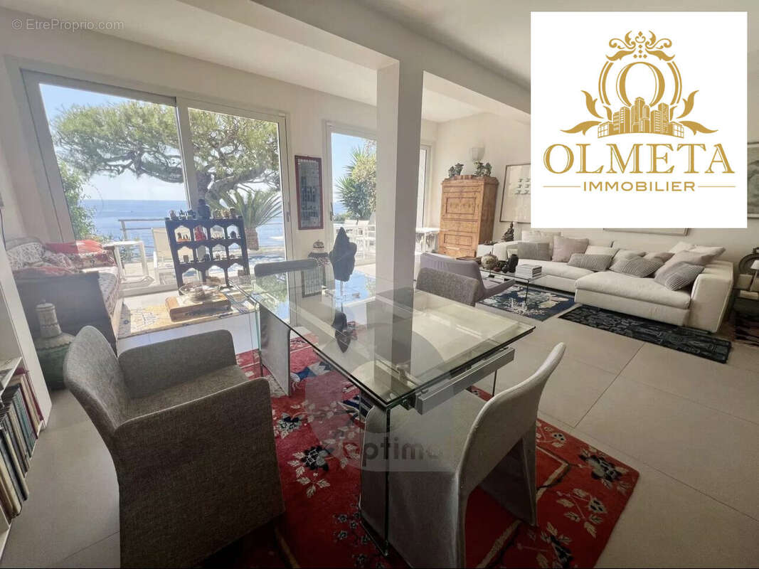 Appartement à ROQUEBRUNE-CAP-MARTIN