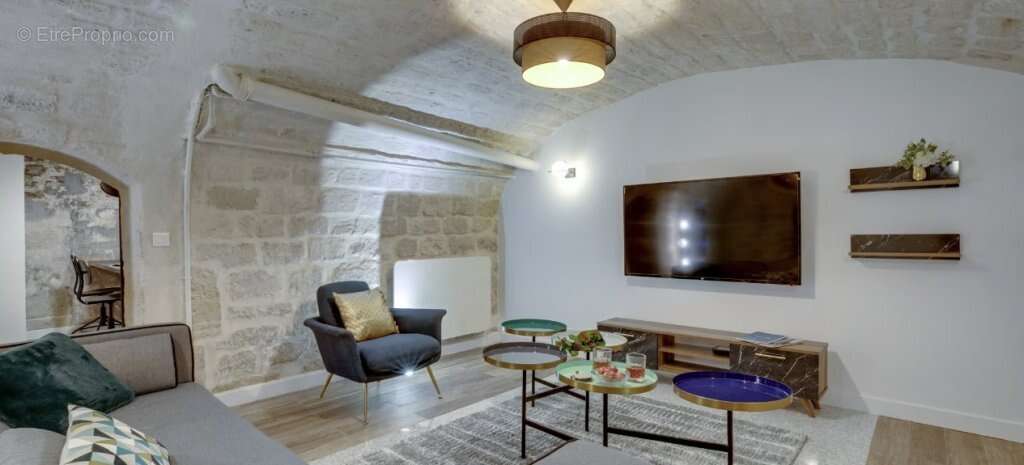 Appartement à PARIS-9E