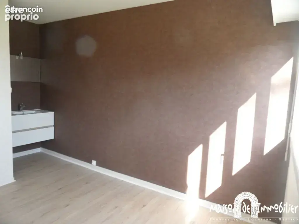 A vendre à COGNAC - Appartement 5 pièces - 86m2 - 2 emplacements de parking - photo 11