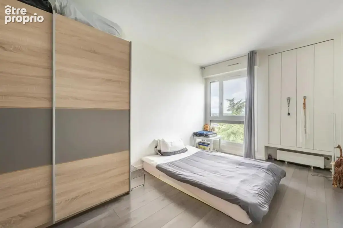 Élancourt Grand 4 pièces vue imprenable avec balcon - photo 10