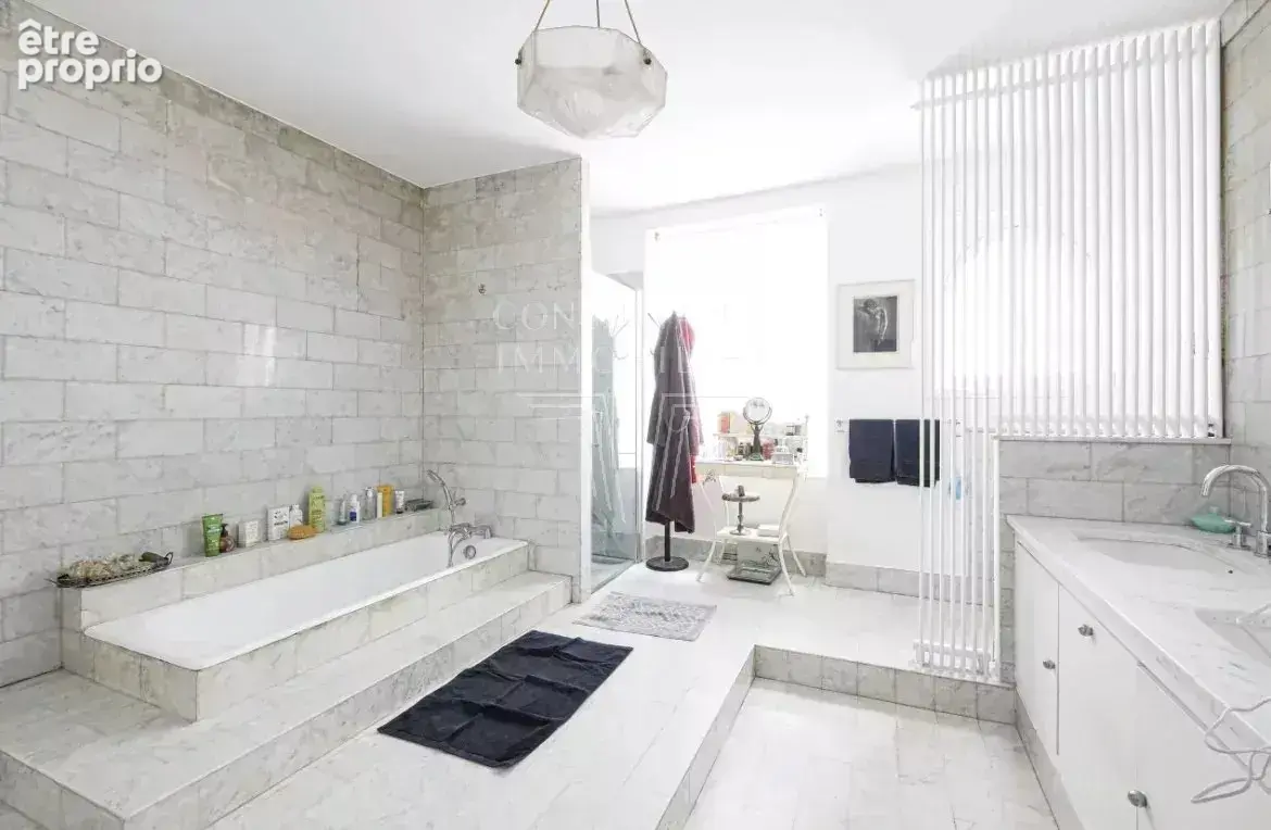 Maison -  6 chambres - photo 11