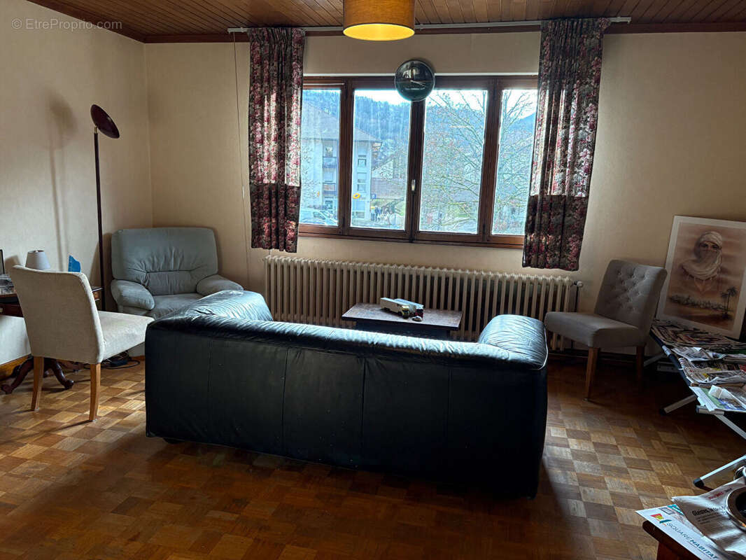 Appartement à SAINT-JORIOZ