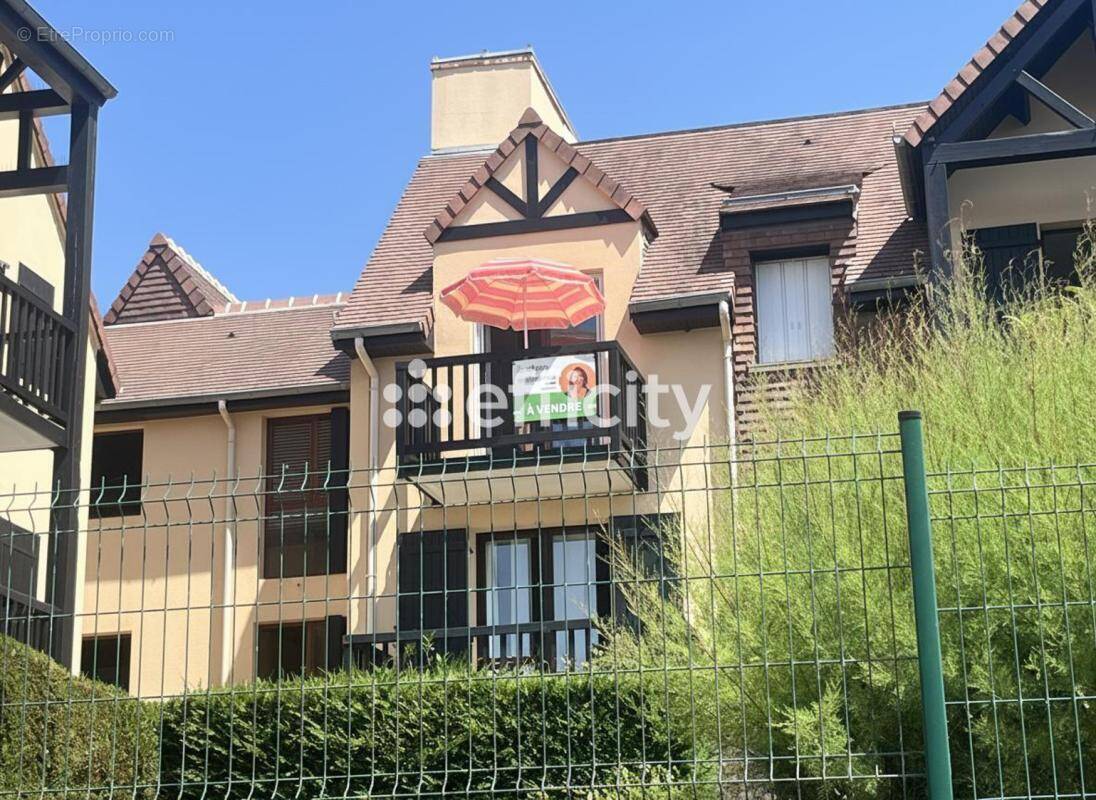 Appartement à OUISTREHAM