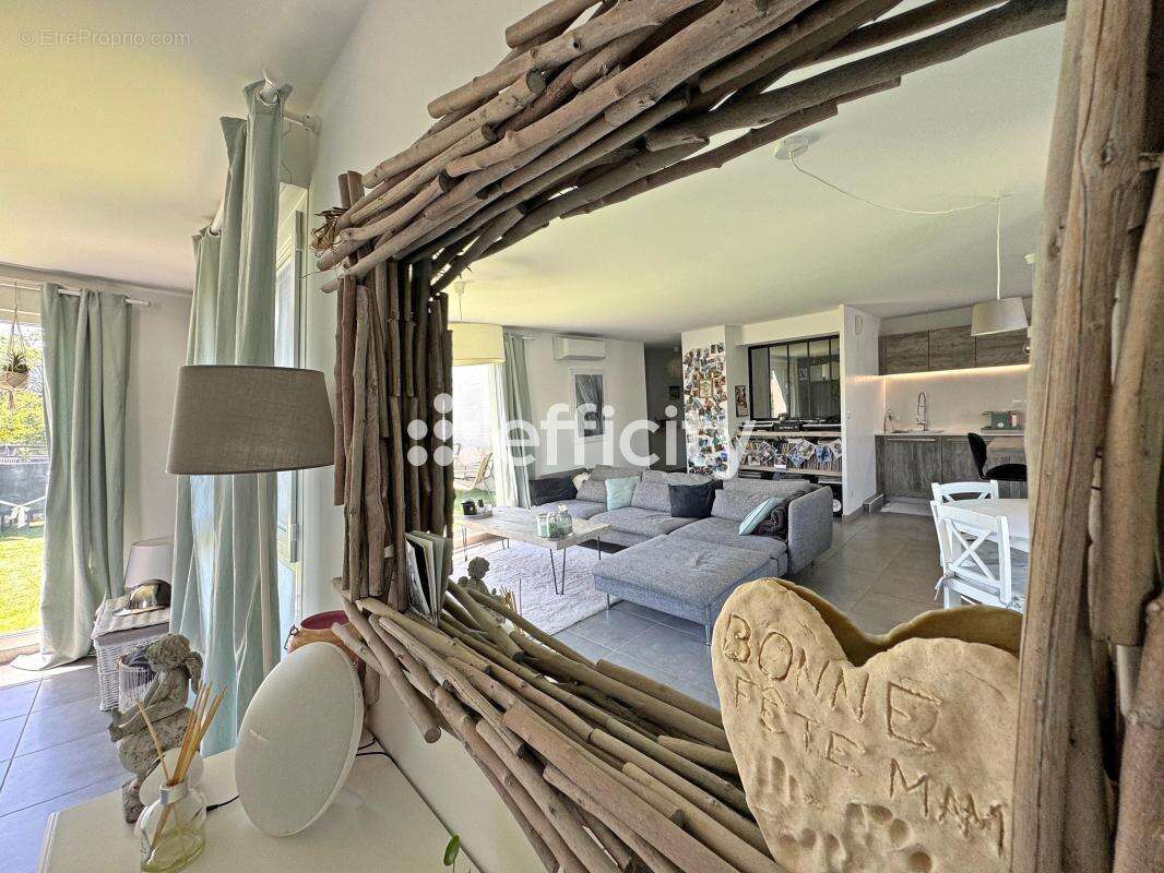 Appartement à MARSEILLE-13E