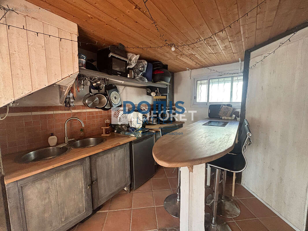 Appartement à MAUGUIO