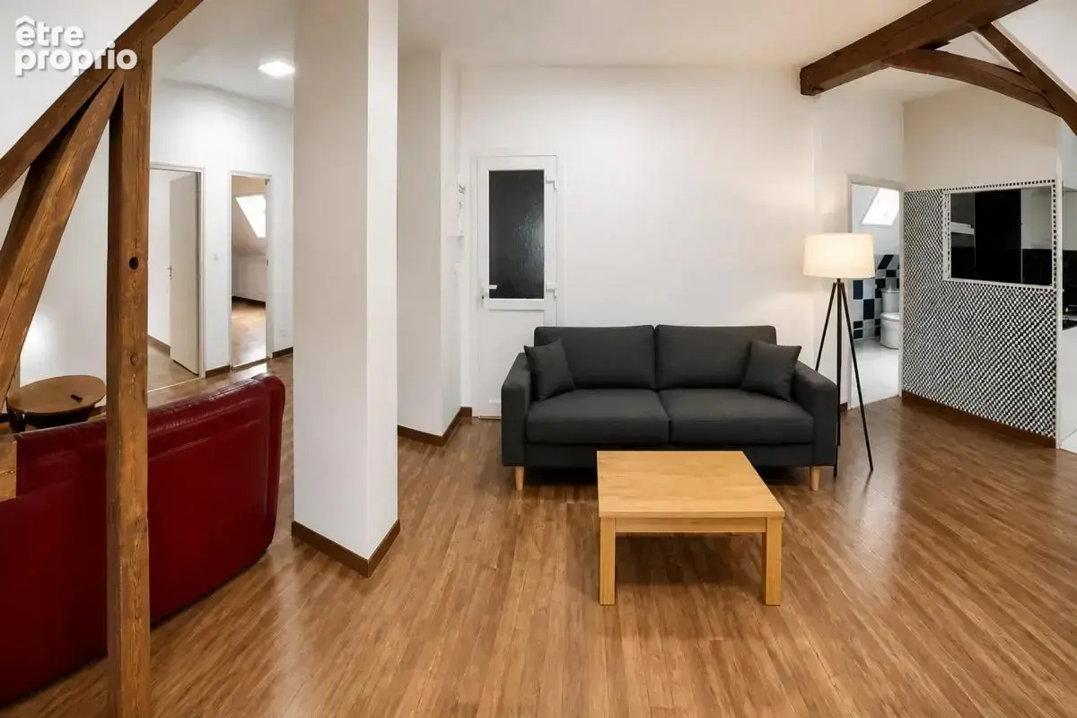 Immeuble de 14 pièces de 350 m² à Beaulieu-sur-Loire - photo 18
