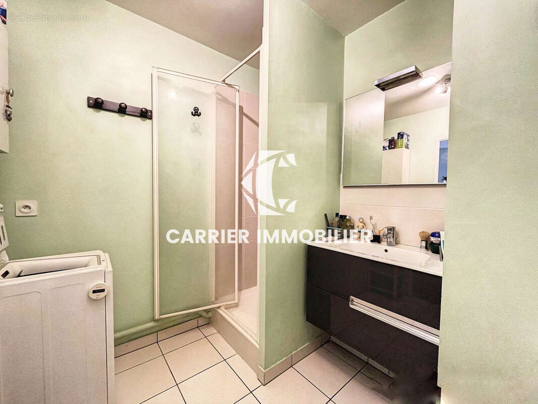Appartement à LYON-8E