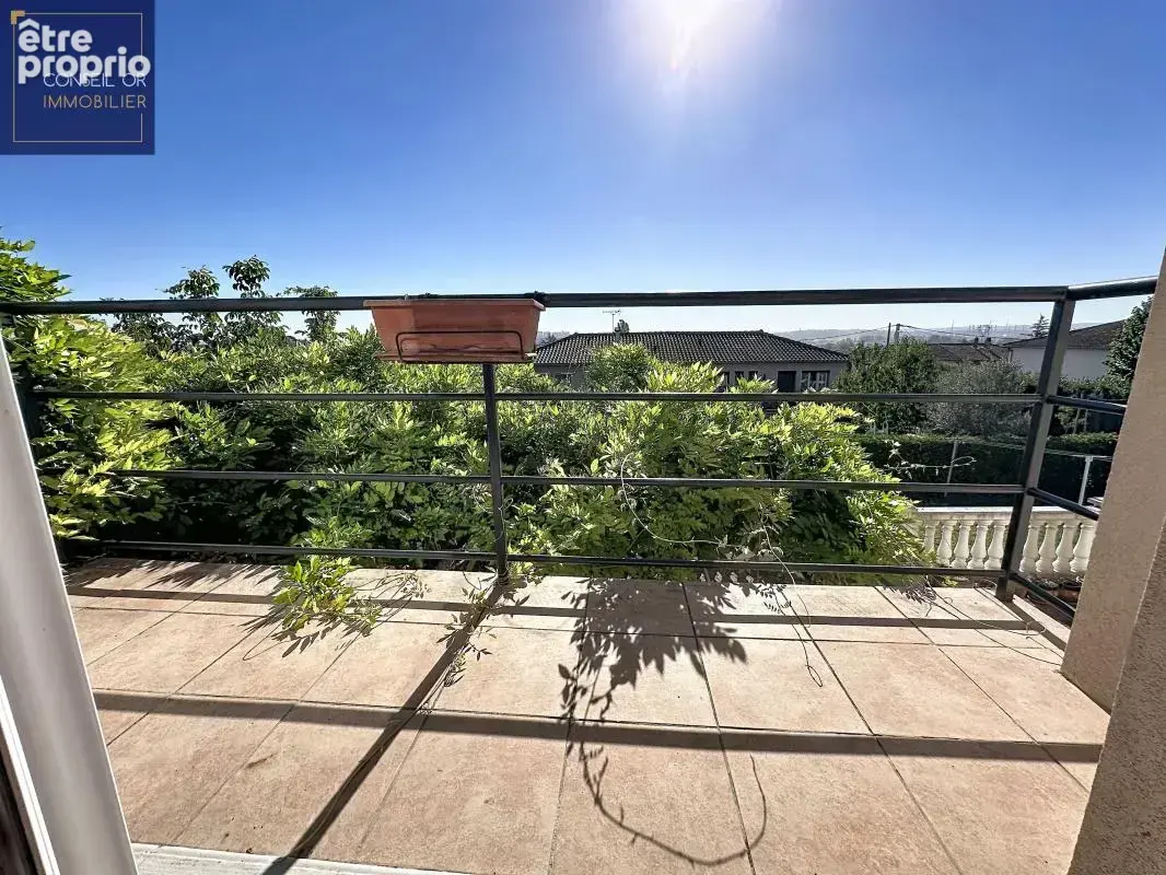 Maison, 7 pièces, 3ch, Pierre Bénite, jardin, vue dégagée, garage - photo 5