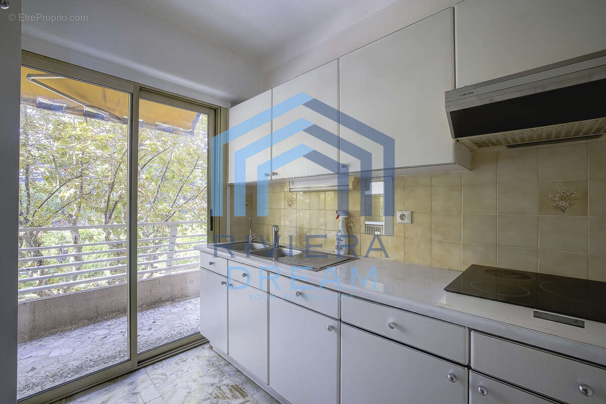 Appartement à MENTON