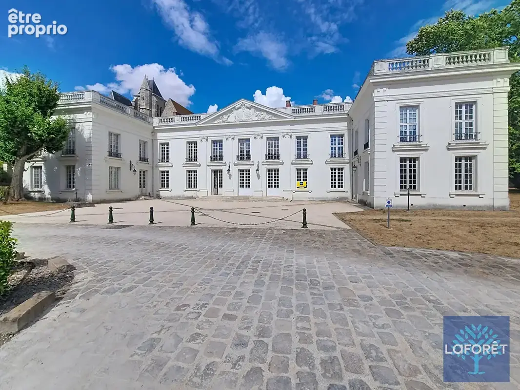 Appartement à MORIGNY-CHAMPIGNY
