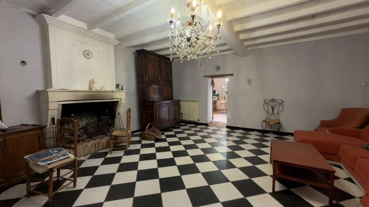 Maison en pierre à Berson - photo 14