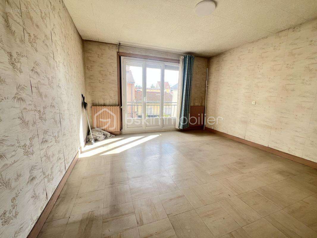 Maison de charme 77 m²/Sous-sol total/Garage Un beau potentiel à révéler - photo 16