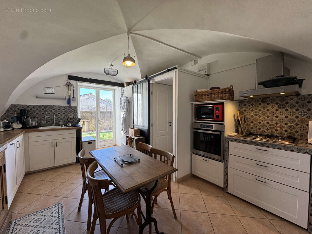 Maison à SAINT-MARCEL-LES-SAUZET