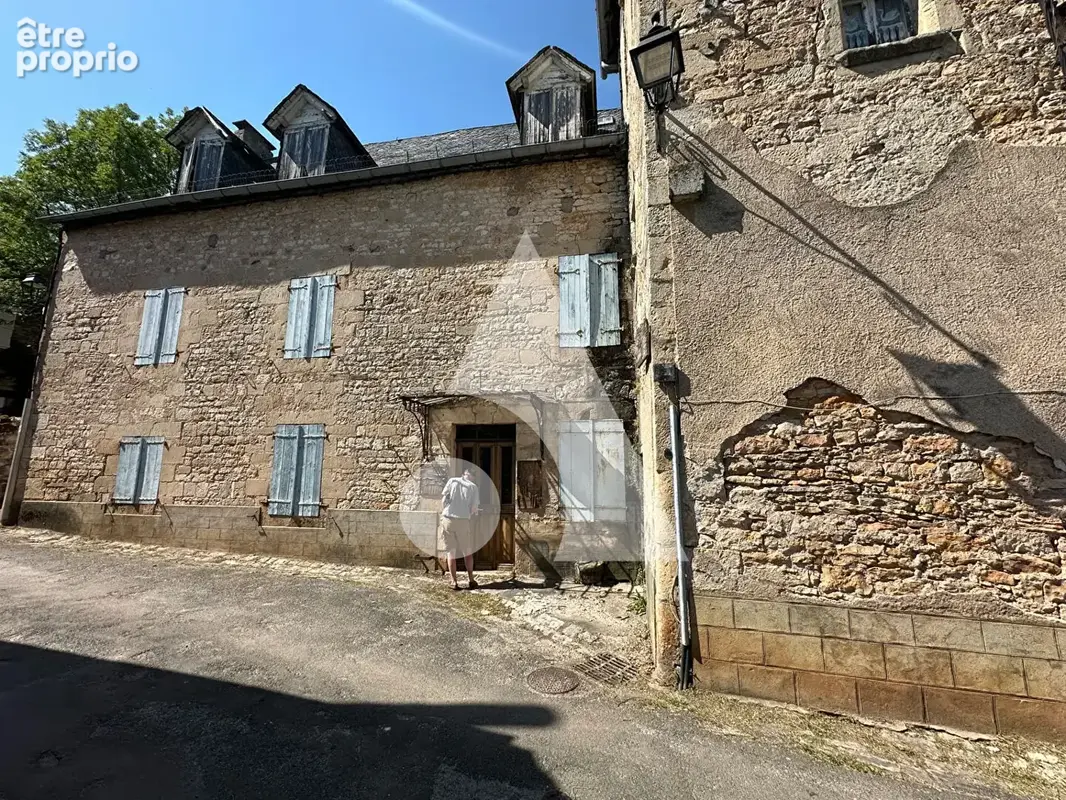 Maison Assier 13 pièce(s) 393 m2 - photo 2