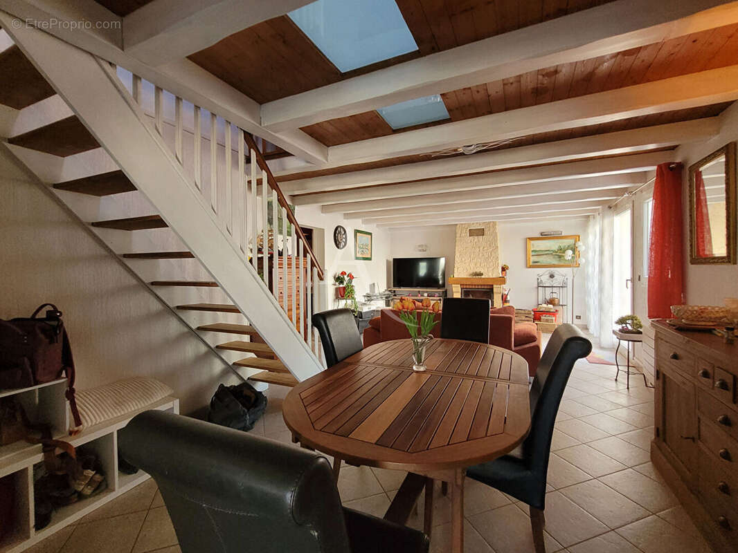Maison à ESNANDES