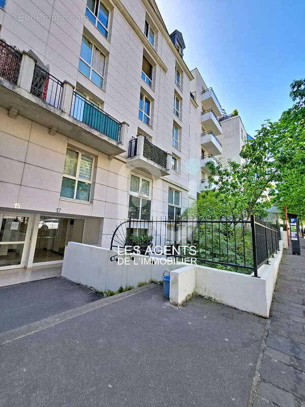Appartement à SURESNES