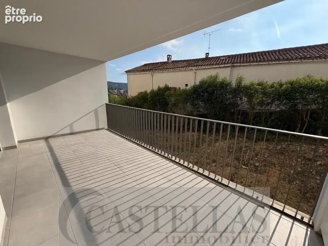 Aubagne   bras d'or   spacieux t3 de 71,98 m2 avec terrasse de 14,20 m2 et parking privatif en sous-sol - photo 2
